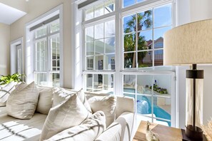 Smart-TV, Videospiele, Stereoanlage