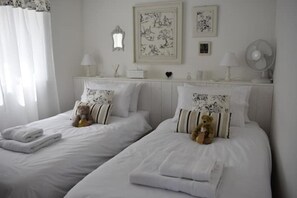 2 camere, ferro/asse da stiro, Wi-Fi, lenzuola