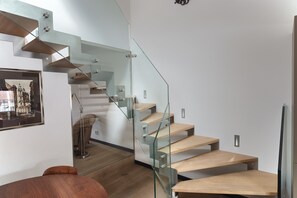 Interior - Historical Two-Bedroom Penthouse in the Centre - Kolkovna (Hlavní mesto Praha)