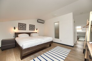 2 quartos, ferros/tábuas de passar roupa, Wi-Fi, roupa de cama