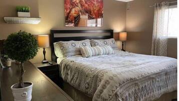 4 bedrooms, iron/ironing board, travel crib, free WiFi