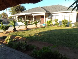 Fachada de la propiedad