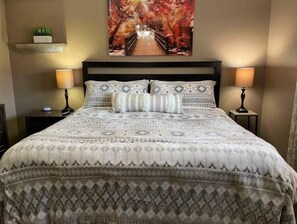 2 bedrooms, travel cot, WiFi, bed sheets