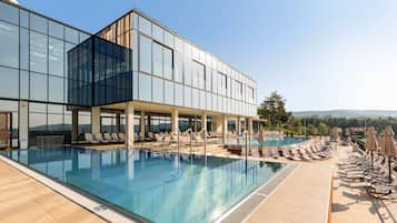 3 indoor pools, seasonal outdoor pool