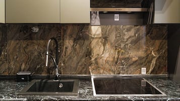 Superior Apartment | Private kitchen | Full-sized fridge, microwave, oven, stovetop