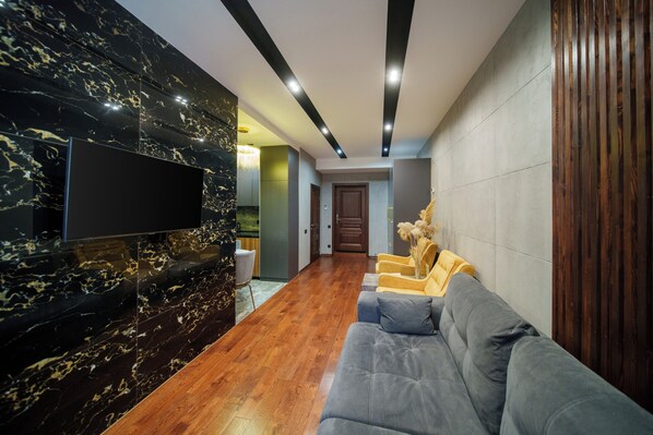 Deluxe Apartment | Living area