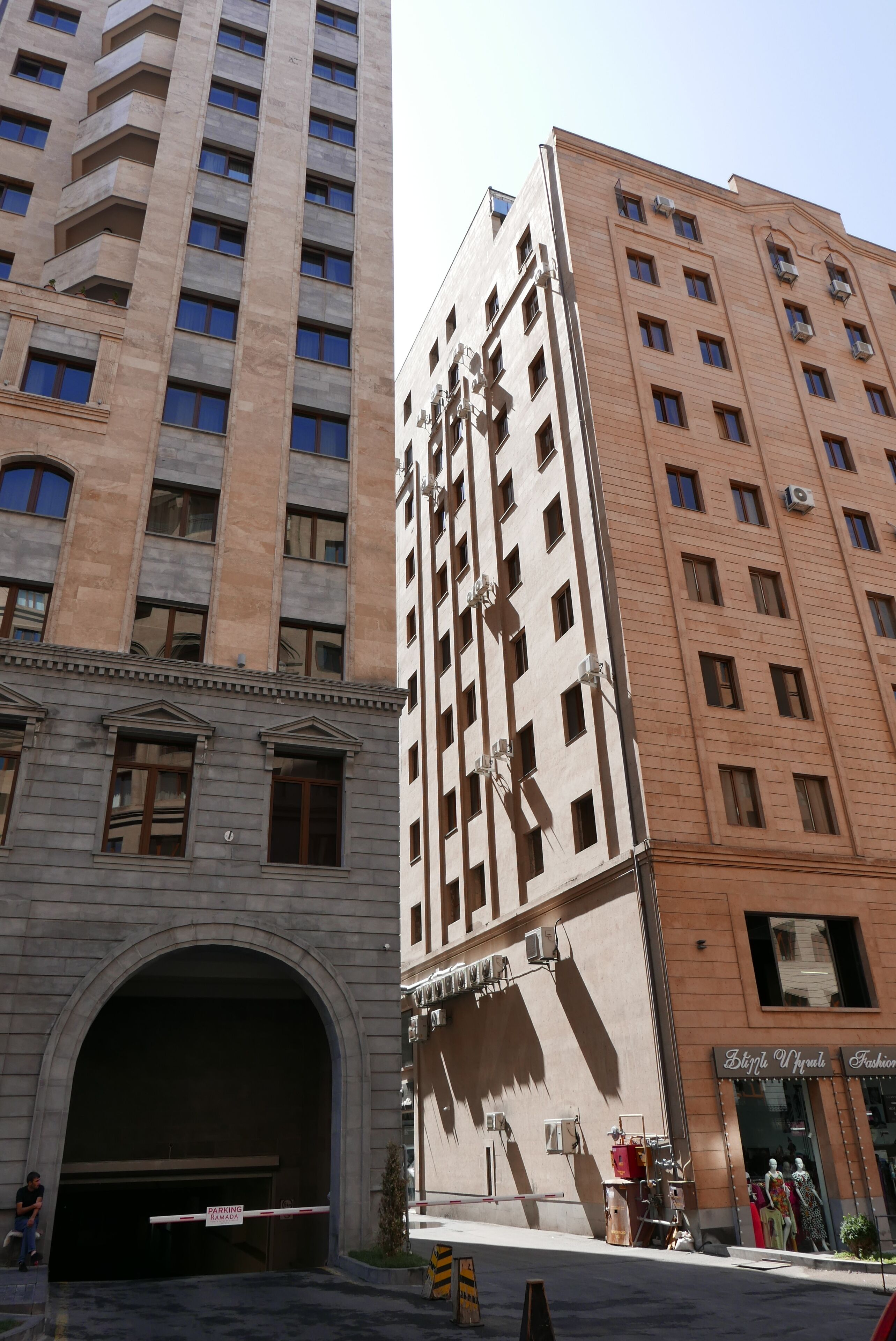 Photo - Arch Apart Hotel