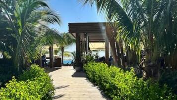 Enceinte de lâhĂ©bergement