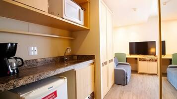 Basic Apartment | Interior