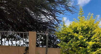 Ikhutse Guest House