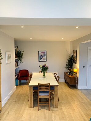 Dining - Amazing 5 bed family home close to city centre (Blackrock)