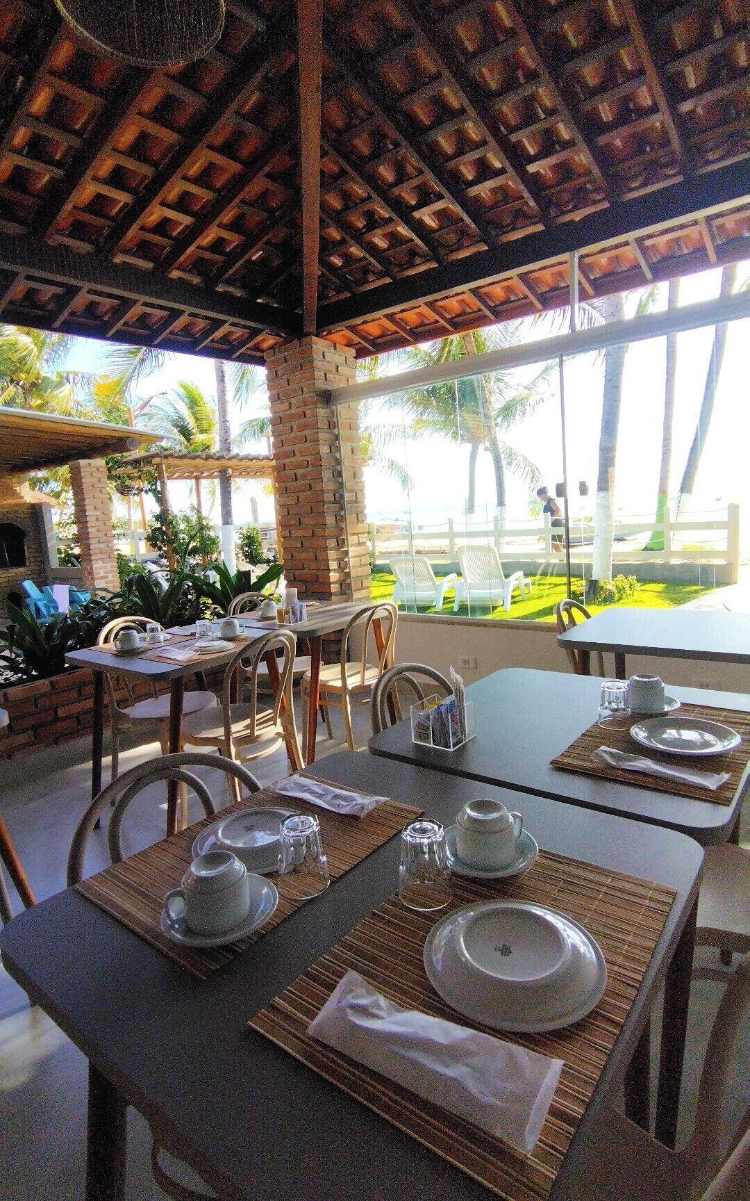 包含每日自助早餐