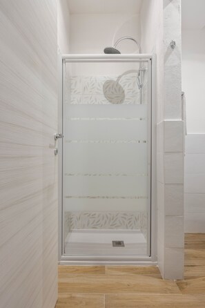 Business Double Room | Bathroom shower - LA VECCHIA PALERMO (Palermo)