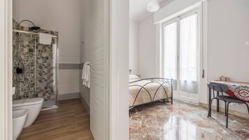 Phòng đôi Tiêu chuẩn | Bộ trải giường bằng vải cotton Ai Cập, bộ đồ giường cao cấp