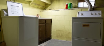 Hunter’s Den – 1BR Mobridge Stay