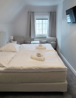 Basic Double Room | Free WiFi - Pension Nordwind (Hedwigenkoog)