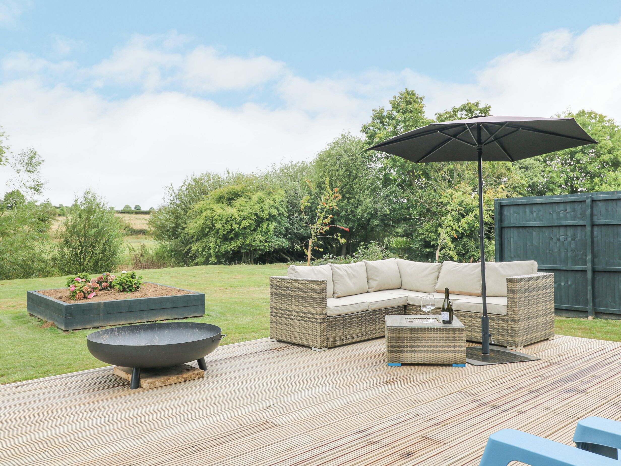 Cottage | Property grounds