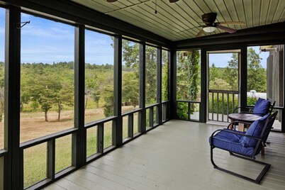 Relaxing & Private Getaway near Corinth and Pickwick!
