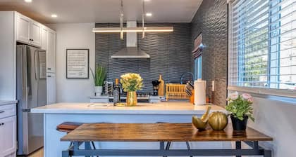 Modern Living Steps From Downtown