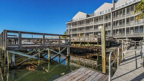 Exterior - Seawatch Condo | Marsh View & Pool  | Cozy 2BR  |  Relaxing Amenities Free Travel Insurance on weekly rentals (Murrells Inlet)