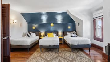 7 habitaciones, tabla de planchar con plancha y wifi gratis