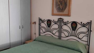 3 Schlafzimmer, Bügeleisen/Bügelbrett, WLAN, Bettwäsche