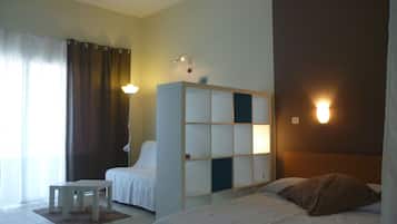 1 bedroom, iron/ironing board, WiFi, bed sheets