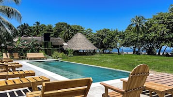 Alberca al aire libre