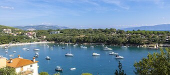 Apartment mit Wunderschönem Meerblick nur 5 Minuten vom Strand Entfernt
