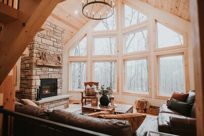 Black Diamond Lodge • Group Getaway