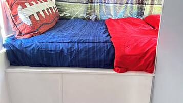 1 chambre, Wi-Fi gratuit, draps fournis