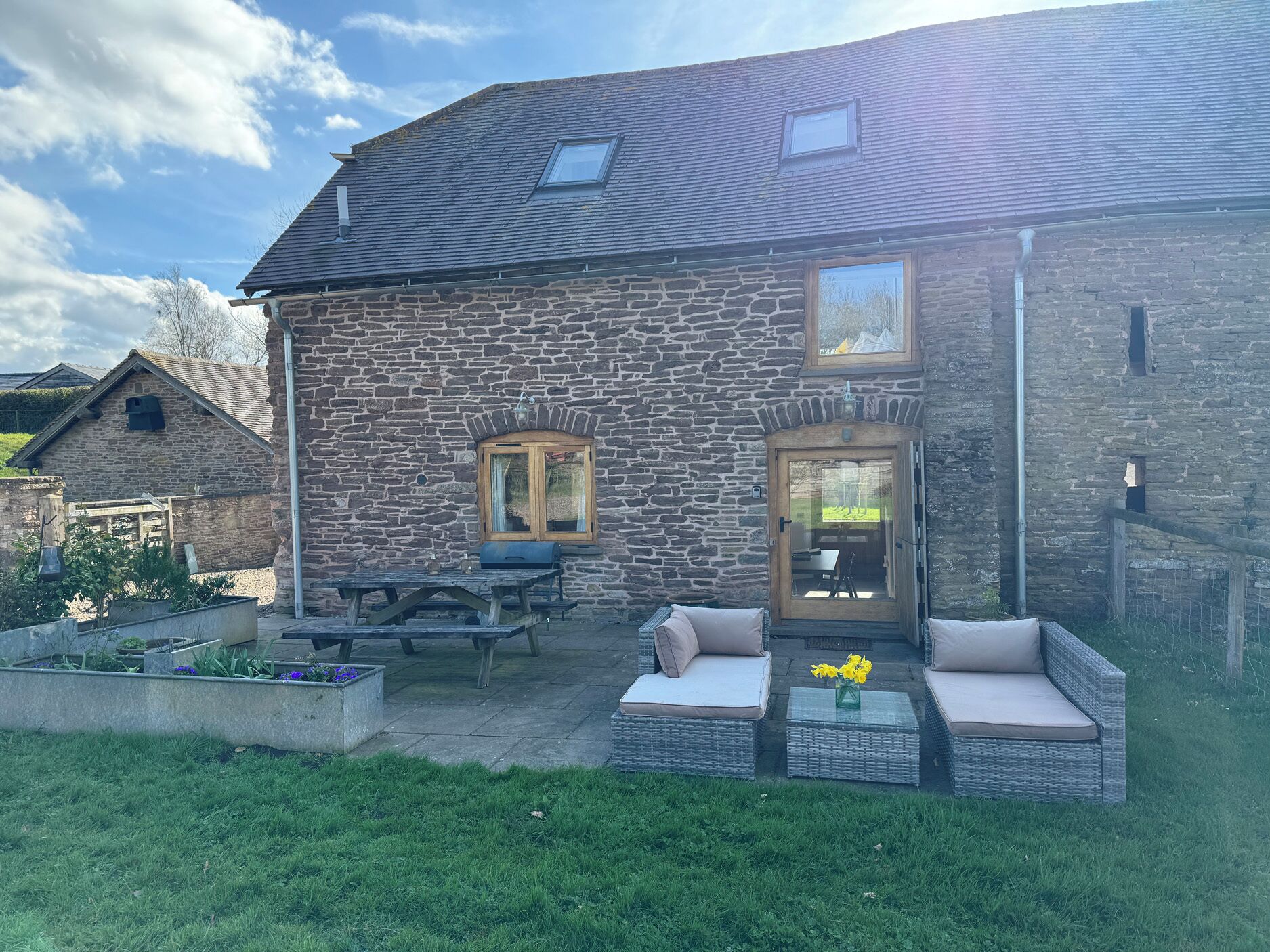 Cottage | Khu ẩm thực ngoài trời