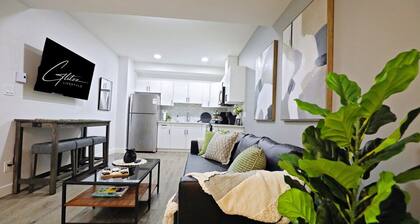 Queen Suite 20 Min from YEG Airport with Disney+