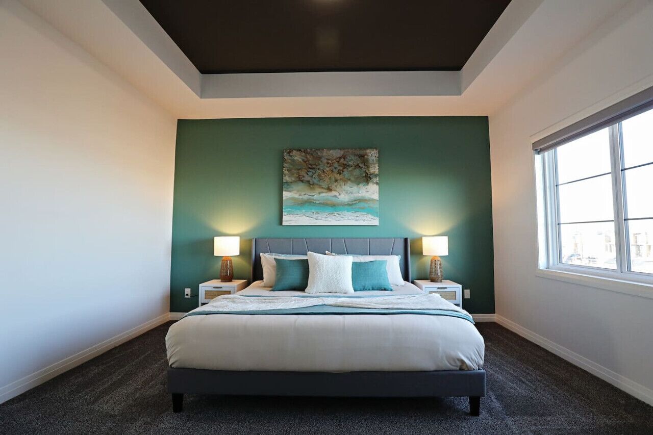 4 Schlafzimmer, Schreibtisch, Bügeleisen/Bügelbrett, Reisekinderbett