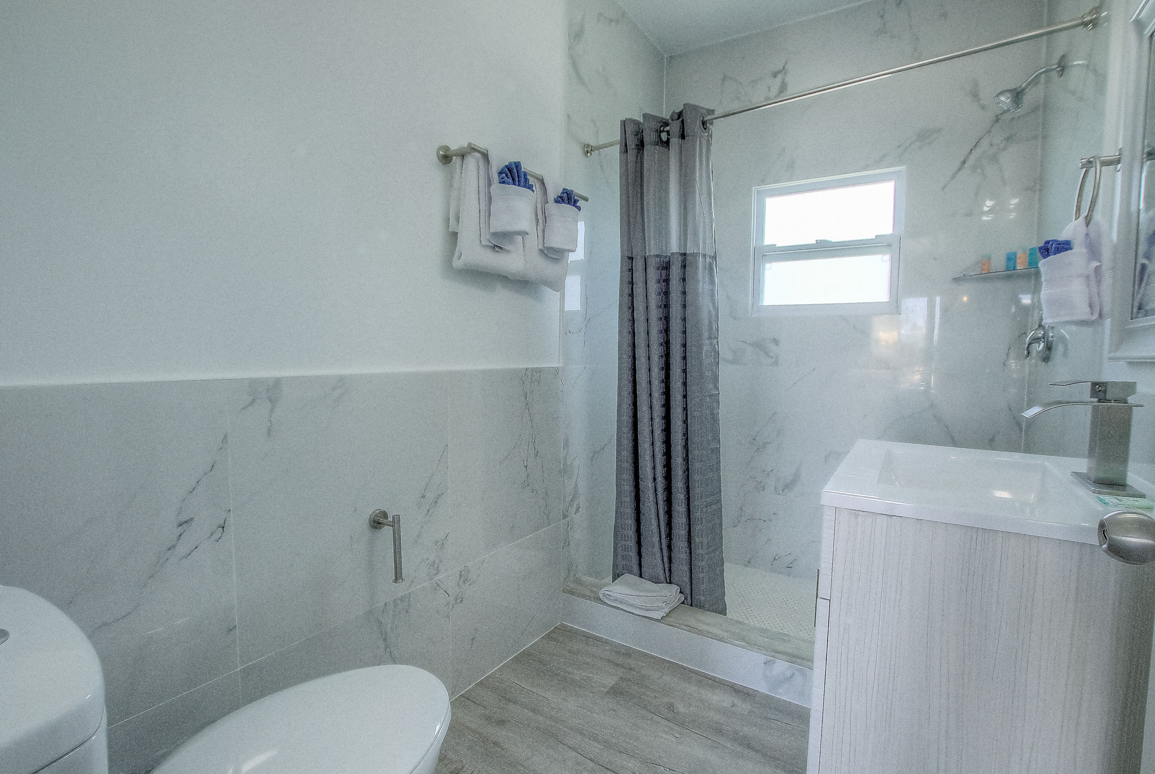 Photo - Holiday Inn Express & Suites Oceanfront Daytona Beach Shores by IHG