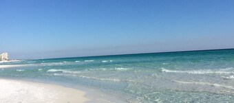 Destin Vacation Cottage 25 at Mainsail Resort w no streets to cross 