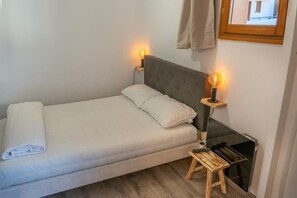 1 bedroom - 1st floor, swimming pool, sauna, balcony, fireplace or stove, tv, ski locker, 35m², Les Orres (Les Orres)