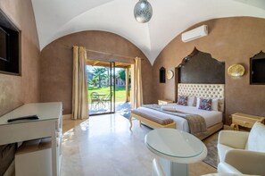 14 bedrooms, iron/ironing board, free WiFi, bed sheets