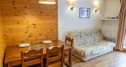 2ème étage, remise en forme, piscine, sauna, balcon, télévision, casier à ski, 34m², Les Orres