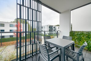 Apartment | Courtyard view