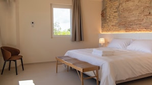 Classic Suite | Minibar, in-room safe, soundproofing, WiFi (free) - Molikè Country House  (Giulianova)