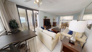 تلفزيون ذكي، مشغل دي في دي