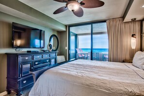 2 bedrooms, iron/ironing board, free WiFi, bed sheets - BEAUTIFUL CUSTOMIZED BEACH FRONT UNIT! 1 BEACH CHAIR SET UP DAILY! (Destin)