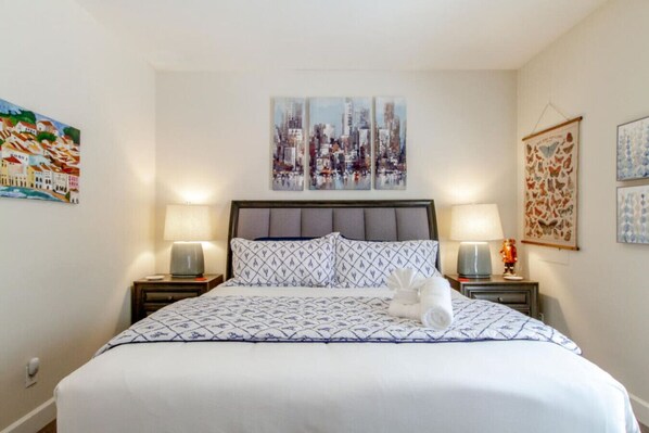 1 bedroom, desk, iron/ironing board, WiFi