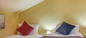 2 bedroom accommodation in Shotley, Ipswich