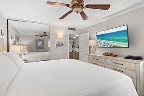 1 chambre, fer et planche à repasser, accès au Wi-Fi (inclus)