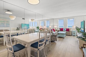 Dining - GULF VIEW/BEACH FRONT UNIT! ENJOY 1 FREE BEACH CHAIR SETUP UP EACH DAY! (Destin)