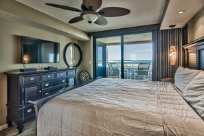 2 bedrooms, iron/ironing board, free WiFi, bed sheets - SUNSET JETTY VIEW! ENJOY 1 FREE BEACH CHAIR SET UP & UMBRELLA EACH DAY (Destin)