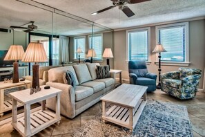 Smart TV, stereo - SUNSET JETTY VIEW! ENJOY 1 FREE BEACH CHAIR SET UP & UMBRELLA EACH DAY (Destin)
