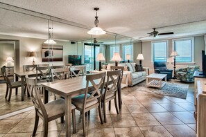 Interior - SUNSET JETTY VIEW! ENJOY 1 FREE BEACH CHAIR SET UP & UMBRELLA EACH DAY (Destin)